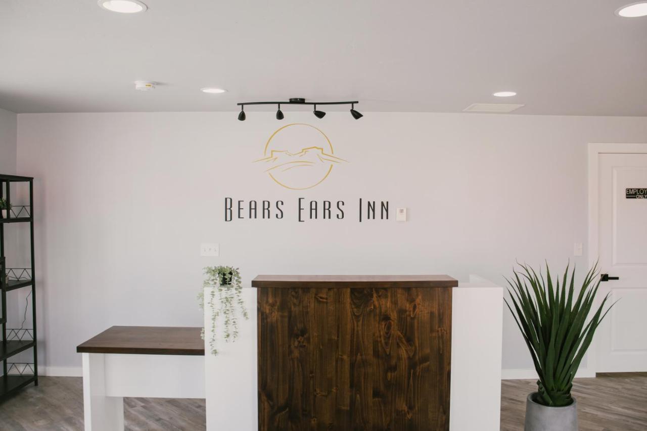 Bears Ears Inn بلاندينغ المظهر الخارجي الصورة